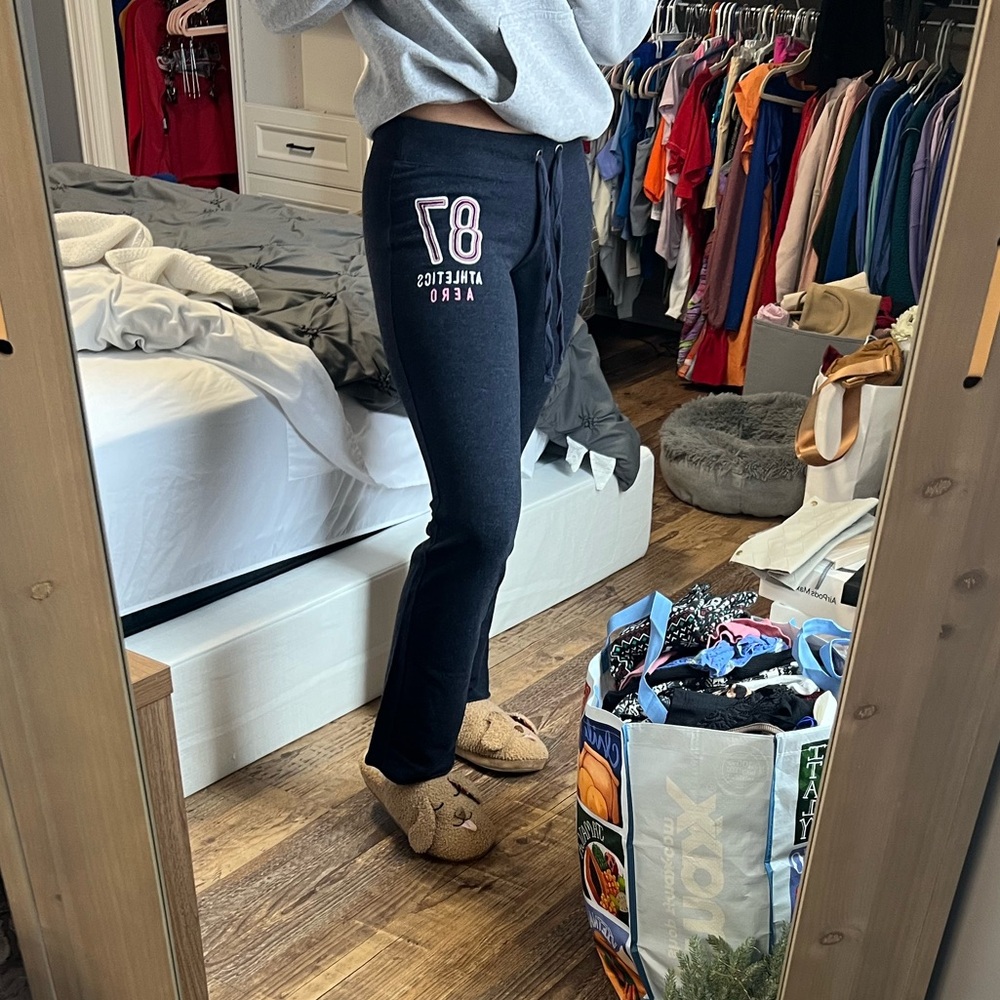 Aero Wide Leg Sweatpants